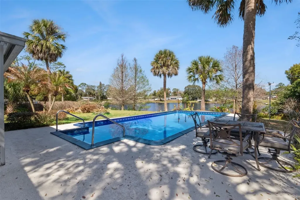 76 Sweetbriar Branch Longwood FL 32750