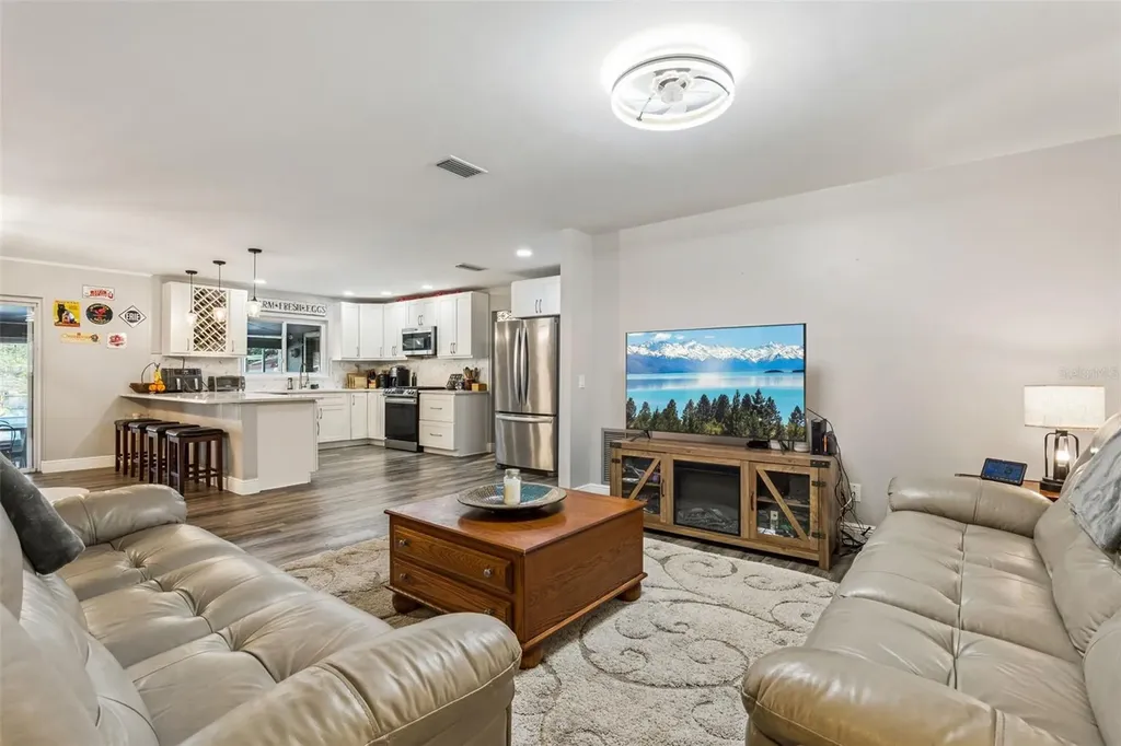 76 Sweetbriar Branch Longwood FL 32750