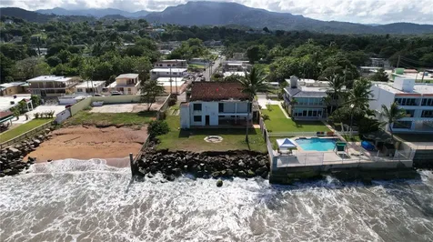 1 St (playa Fortuna) Bo Fortuna #10 Luquillo PR 00773