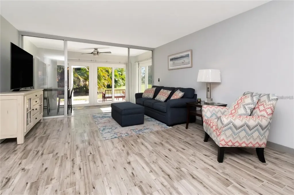 10351 Regal Drive Largo FL 33774