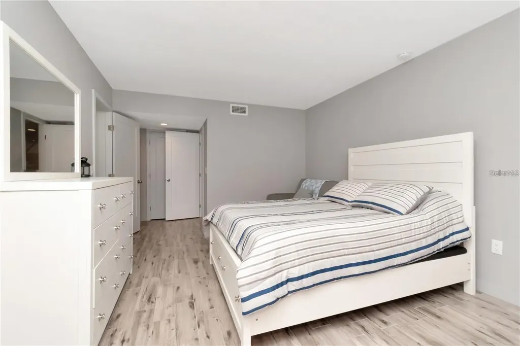 10351 Regal Drive Largo FL 33774