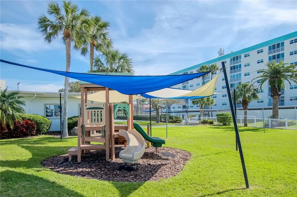 10351 Regal Drive Largo FL 33774