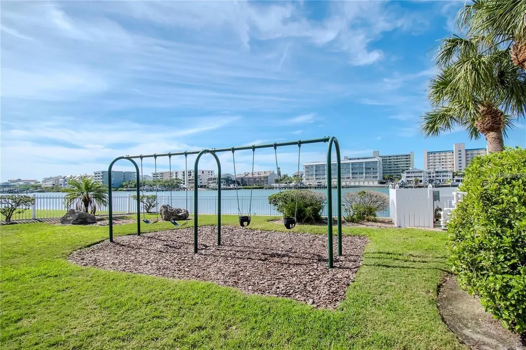 10351 Regal Drive Largo FL 33774