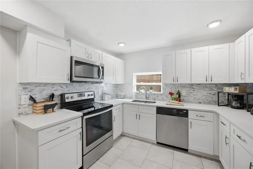2350 Valley Drive Apopka FL 32703