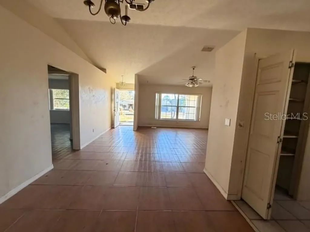 6215 SE 125th Place Belleview FL 34420