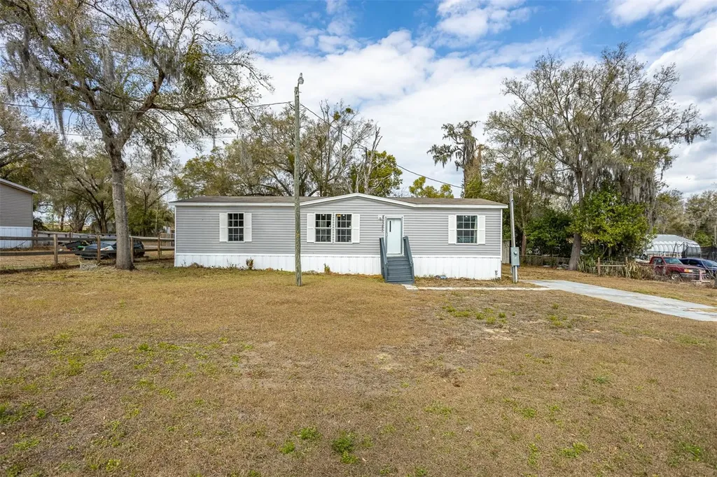 40545 Stewart Road Zephyrhills FL 33540