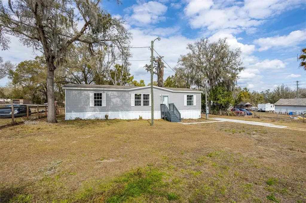 40545 Stewart Road Zephyrhills FL 33540