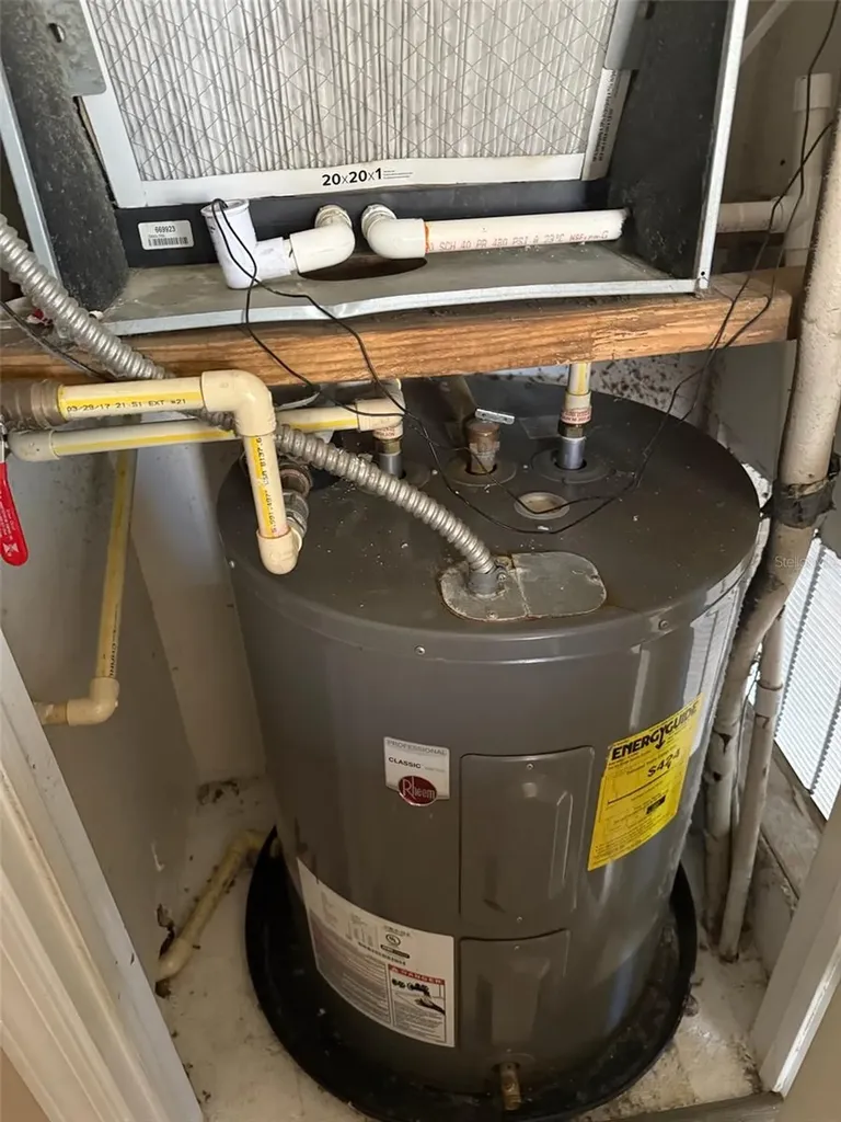 17962 Villa Creek Drive Tampa FL 33647