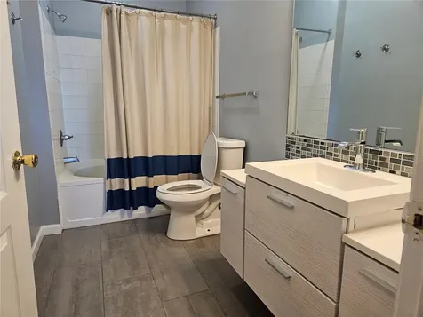 17962 Villa Creek Drive Tampa FL 33647