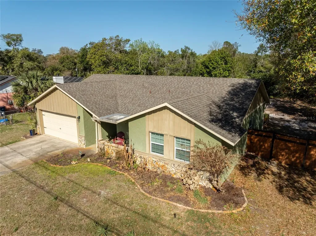 1609 Pine Avenue Deland FL 32724