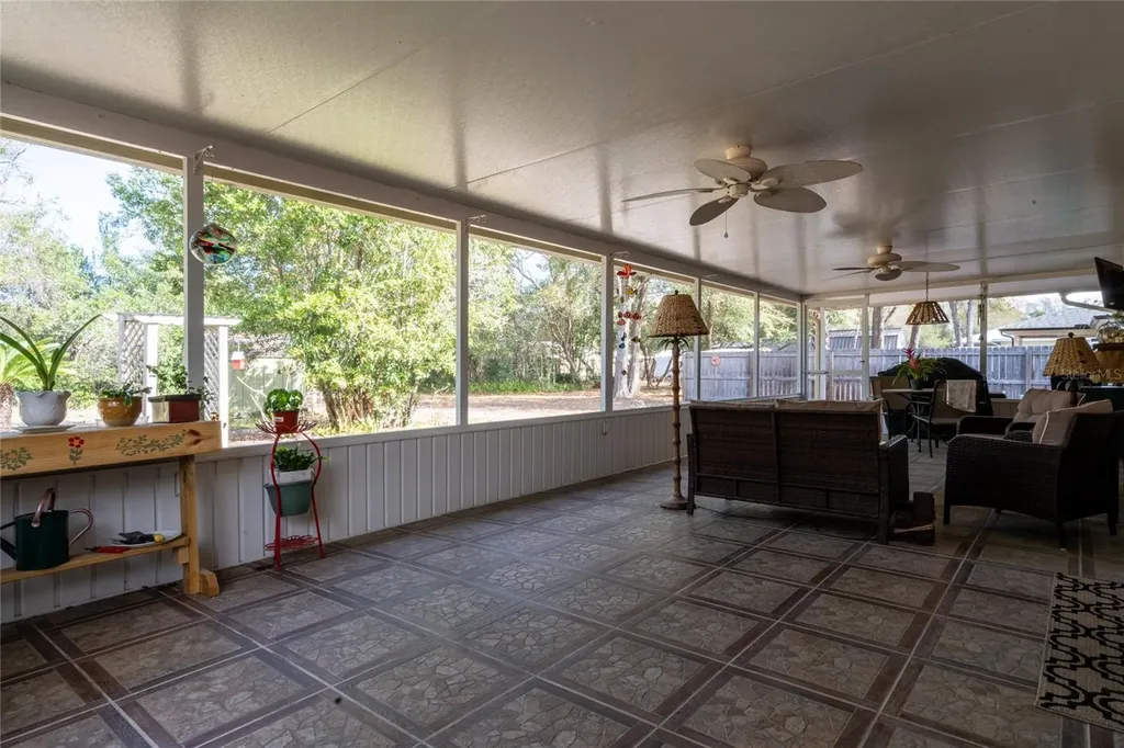 1609 Pine Avenue Deland FL 32724