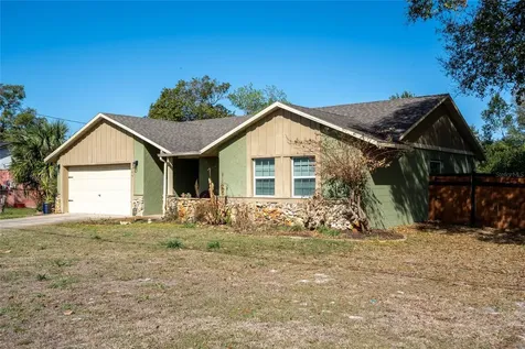 1609 Pine Avenue Deland FL 32724