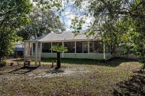 1609 Pine Avenue Deland FL 32724