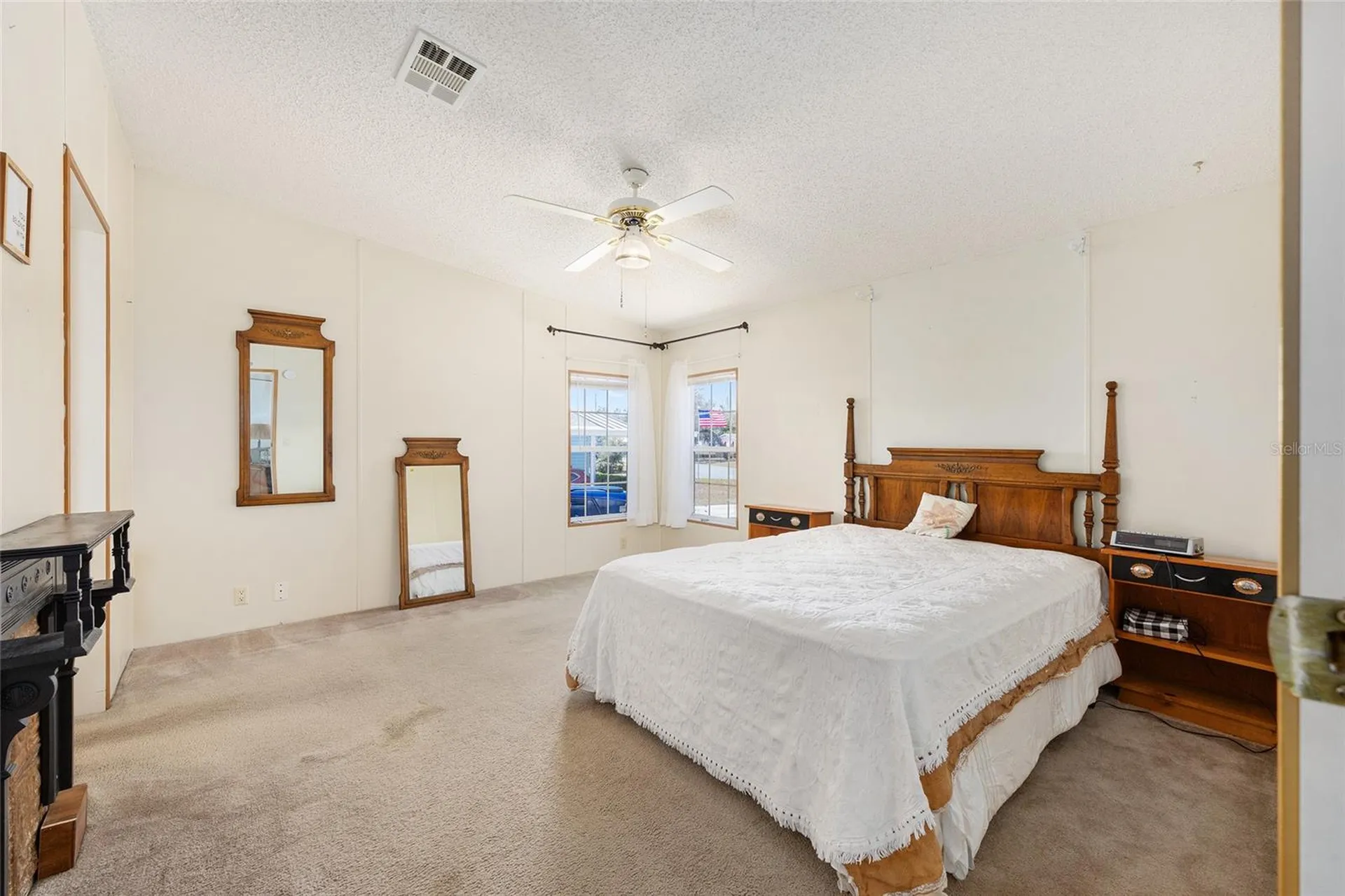 2335 N Loma Point Hernando FL 34442