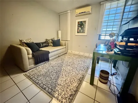9 Zuania Guaynabo PR 00966