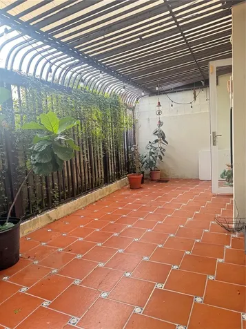 9 Zuania Guaynabo PR 00966