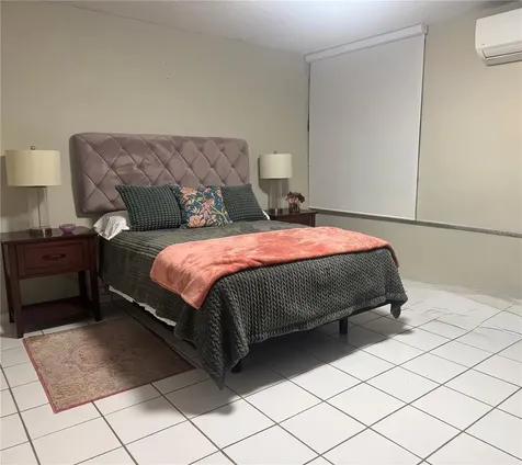 9 Zuania Guaynabo PR 00966