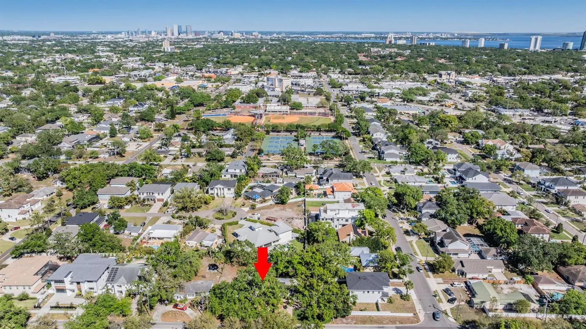 1104 S Lois Avenue Tampa FL 33629
