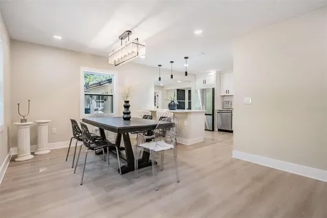 1104 S Lois Avenue Tampa FL 33629
