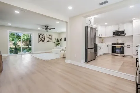 1104 S Lois Avenue Tampa FL 33629