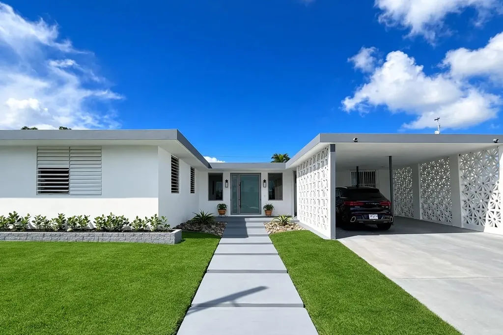 4-3 Paseo De La Alhambra Guaynabo PR 00966
