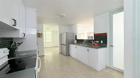 4-3 Paseo De La Alhambra Guaynabo PR 00966