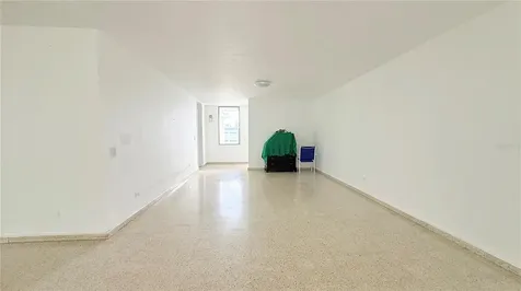 4-3 Paseo De La Alhambra Guaynabo PR 00966