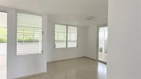 4-3 Paseo De La Alhambra Guaynabo PR 00966