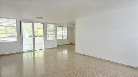 4-3 Paseo De La Alhambra Guaynabo PR 00966