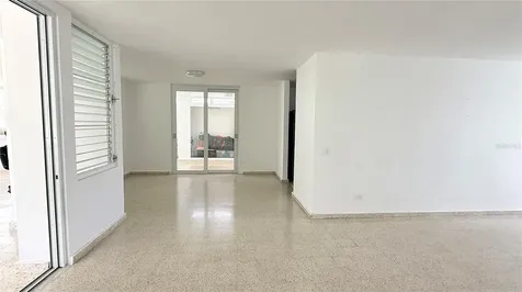 4-3 Paseo De La Alhambra Guaynabo PR 00966