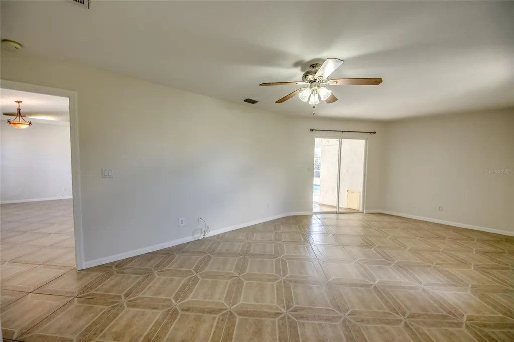 238 SW 43rd Terrace Cape Coral FL 33914