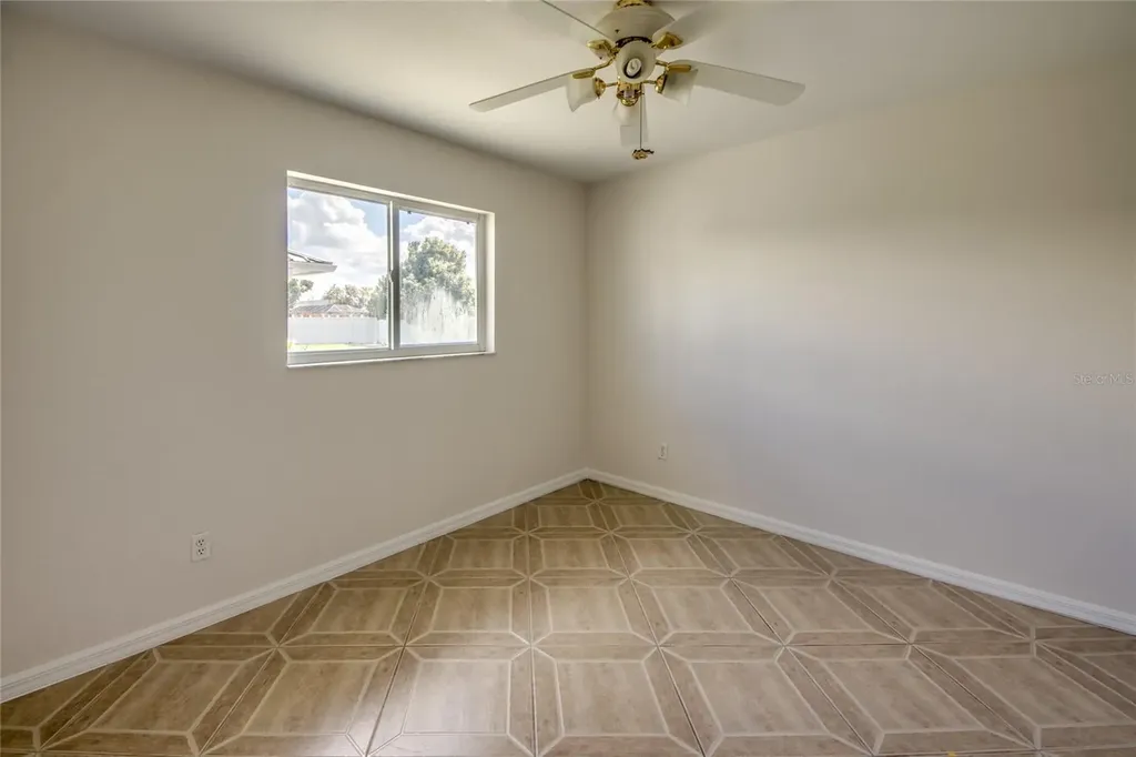 238 SW 43rd Terrace Cape Coral FL 33914