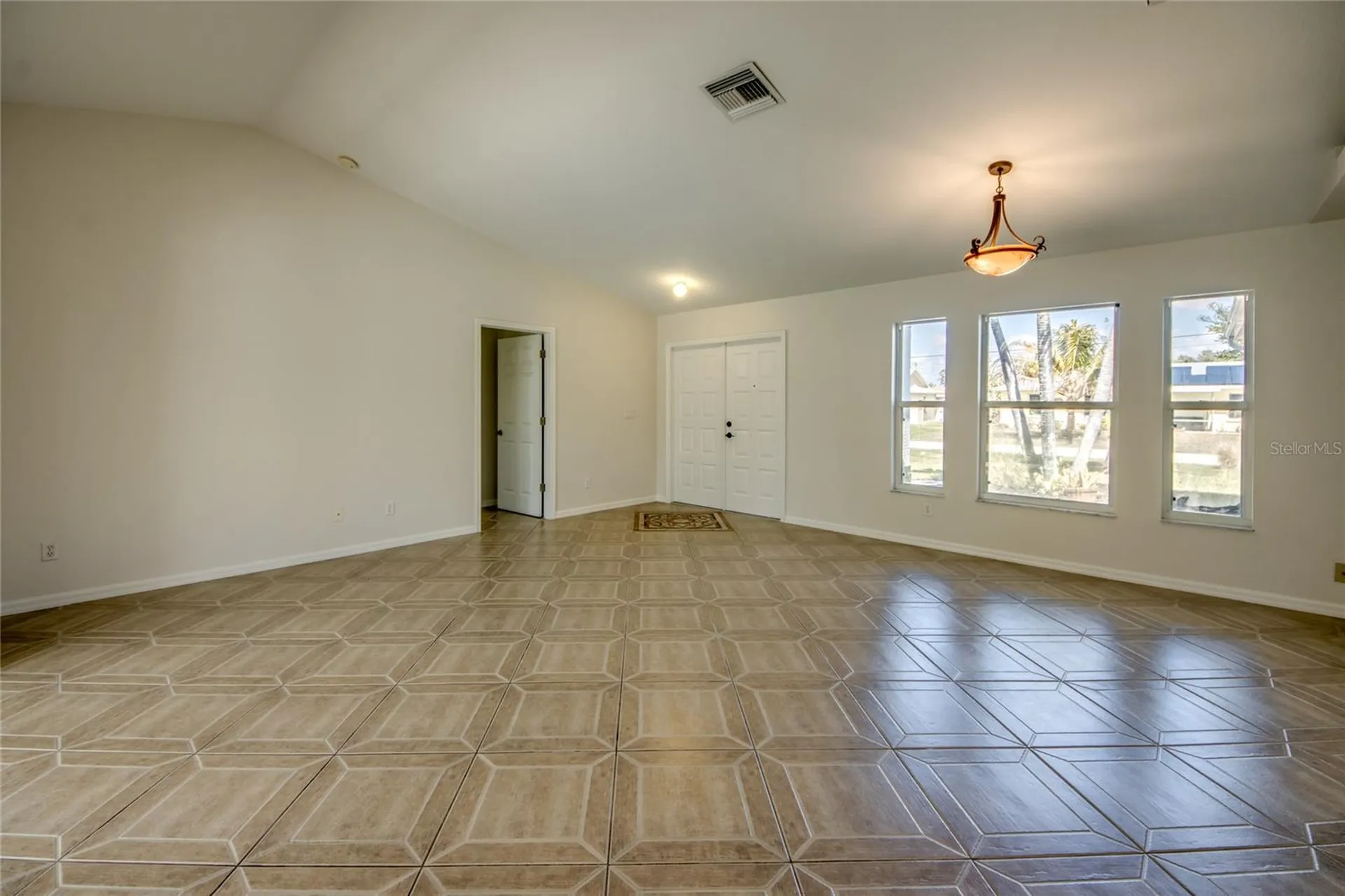 238 SW 43rd Terrace Cape Coral FL 33914