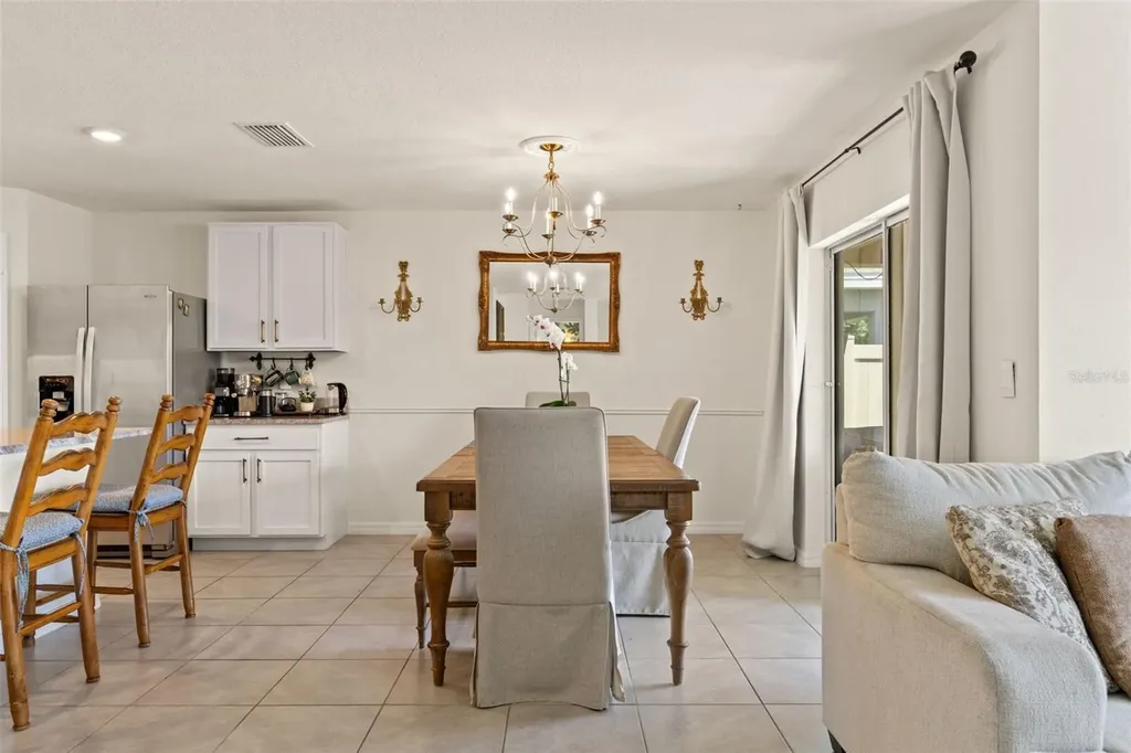 4663 Sigcom Place Wildwood FL 34785