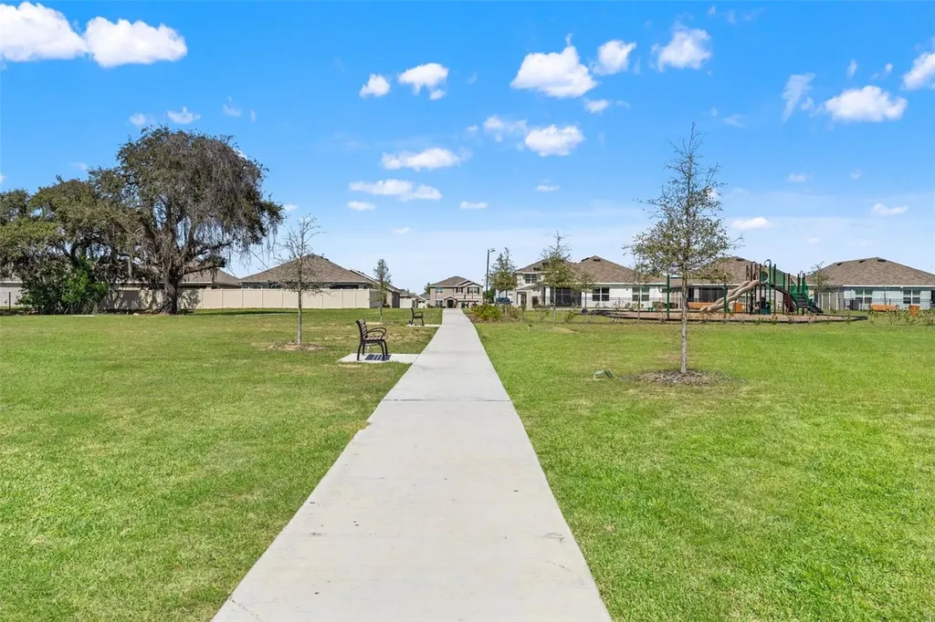 4663 Sigcom Place Wildwood FL 34785