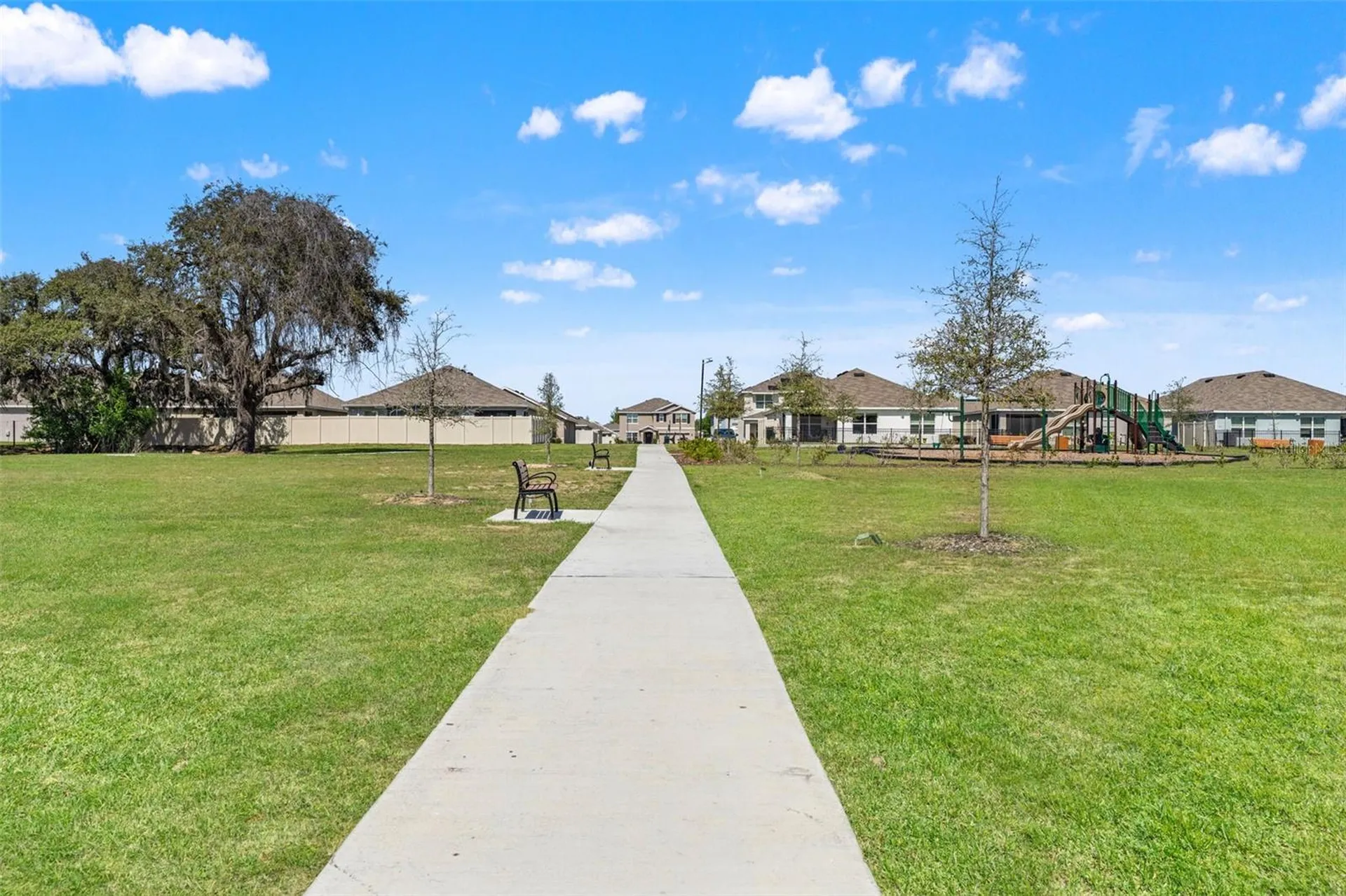 4663 Sigcom Place Wildwood FL 34785
