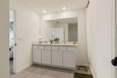 4663 Sigcom Place Wildwood FL 34785