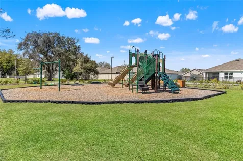 4663 Sigcom Place Wildwood FL 34785