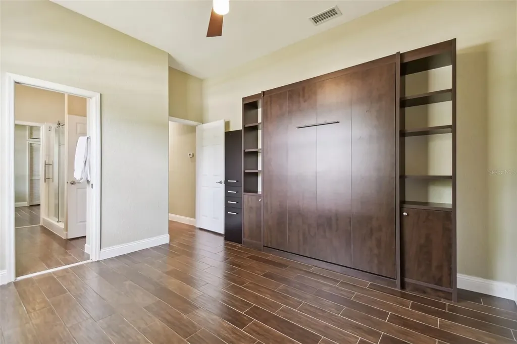 3351 Bristol Place Tarpon Springs FL 34688