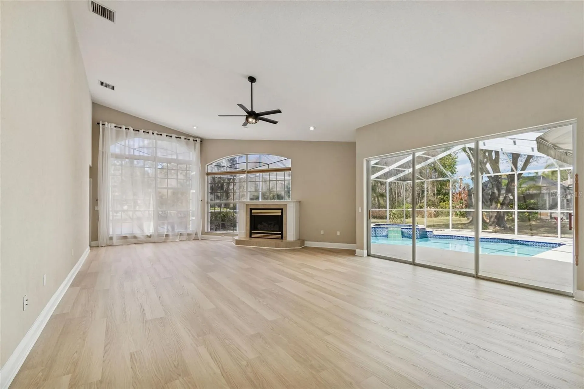 3351 Bristol Place Tarpon Springs FL 34688