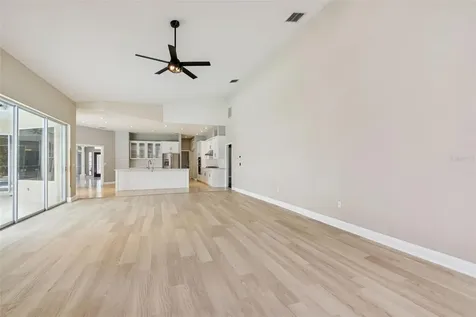 3351 Bristol Place Tarpon Springs FL 34688