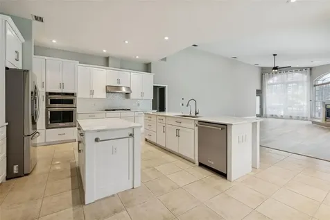 3351 Bristol Place Tarpon Springs FL 34688
