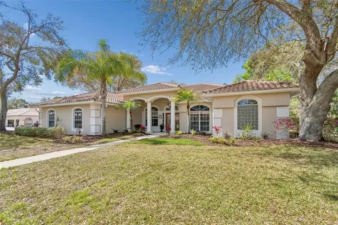 3351 Bristol Place Tarpon Springs FL 34688
