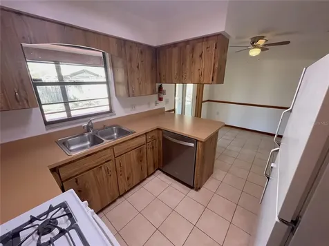 4730 NW 36th Place Gainesville FL 32606