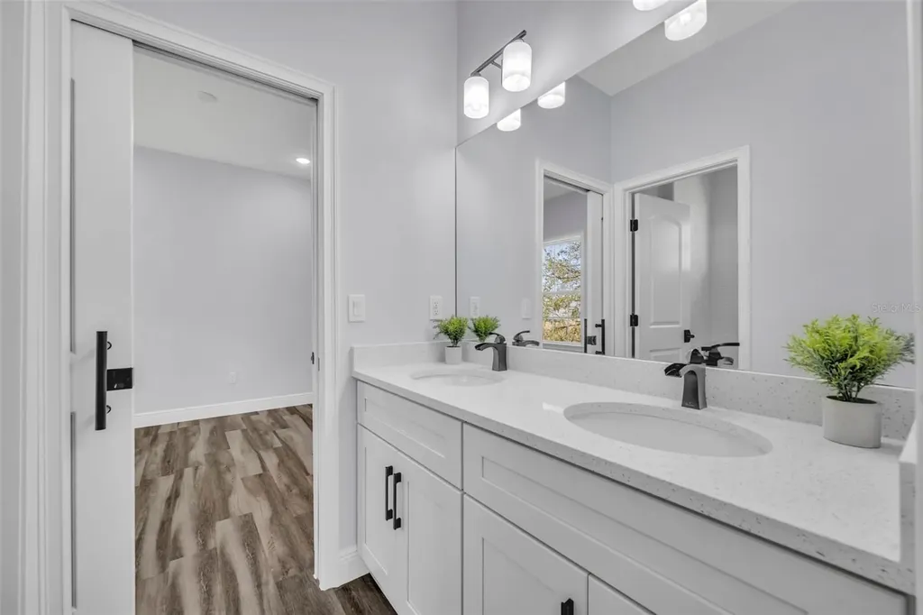 256 Hibiscus Lane Poinciana FL 34759