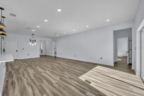 256 Hibiscus Lane Poinciana FL 34759