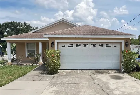 513 Lemon Street Auburndale FL 33823