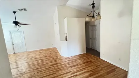 513 Lemon Street Auburndale FL 33823