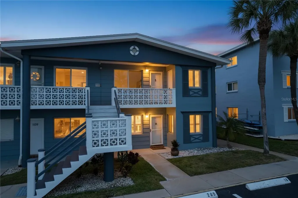250 126th Avenue Treasure Island FL 33706
