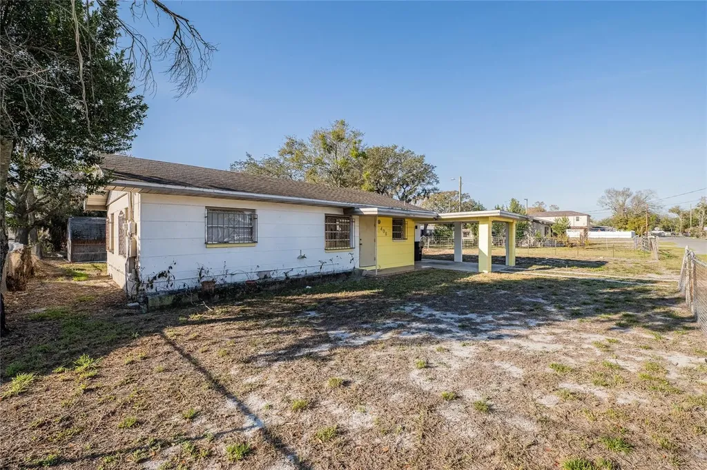 408 Armour Avenue Auburndale FL 33823
